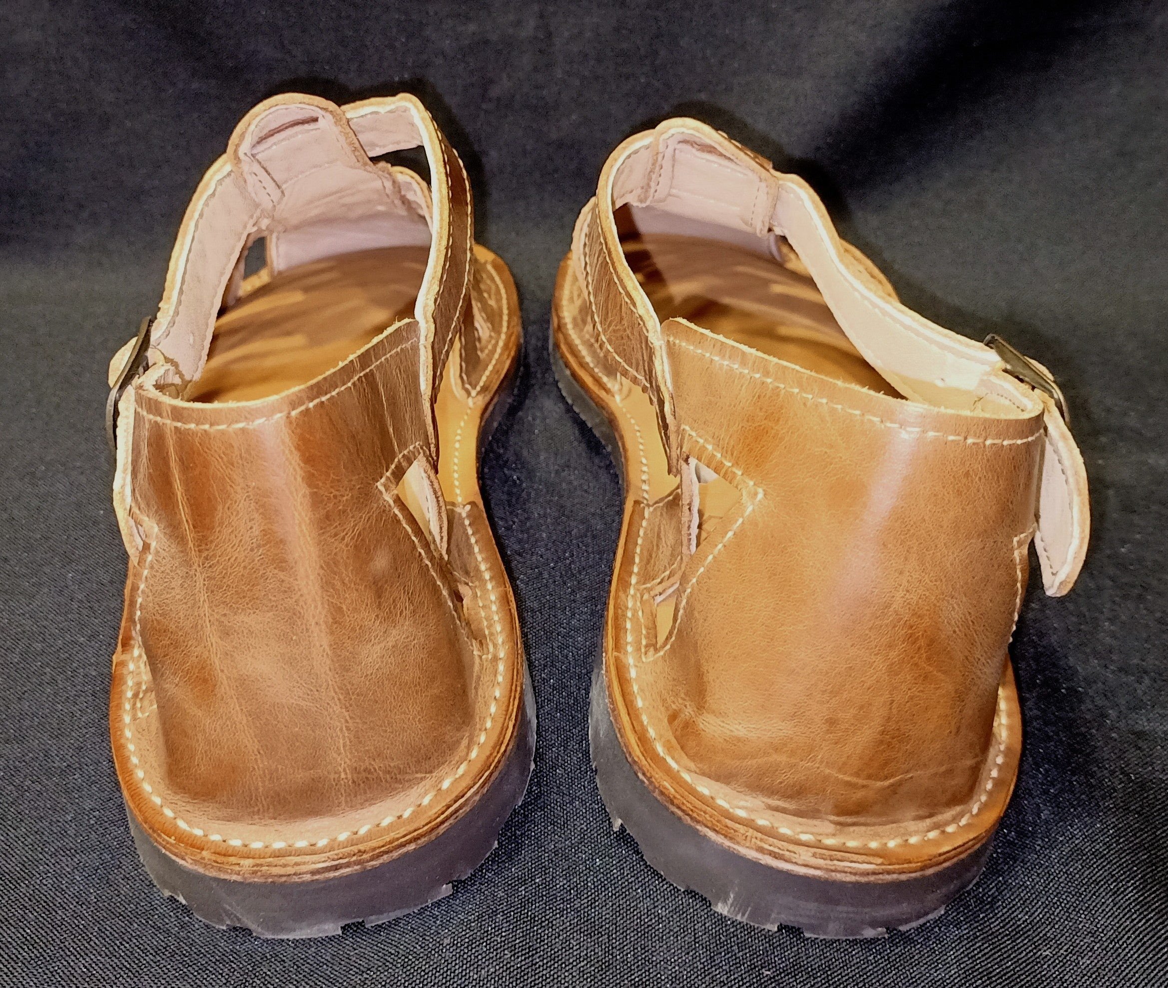 Handcrafted women’s leather sandals