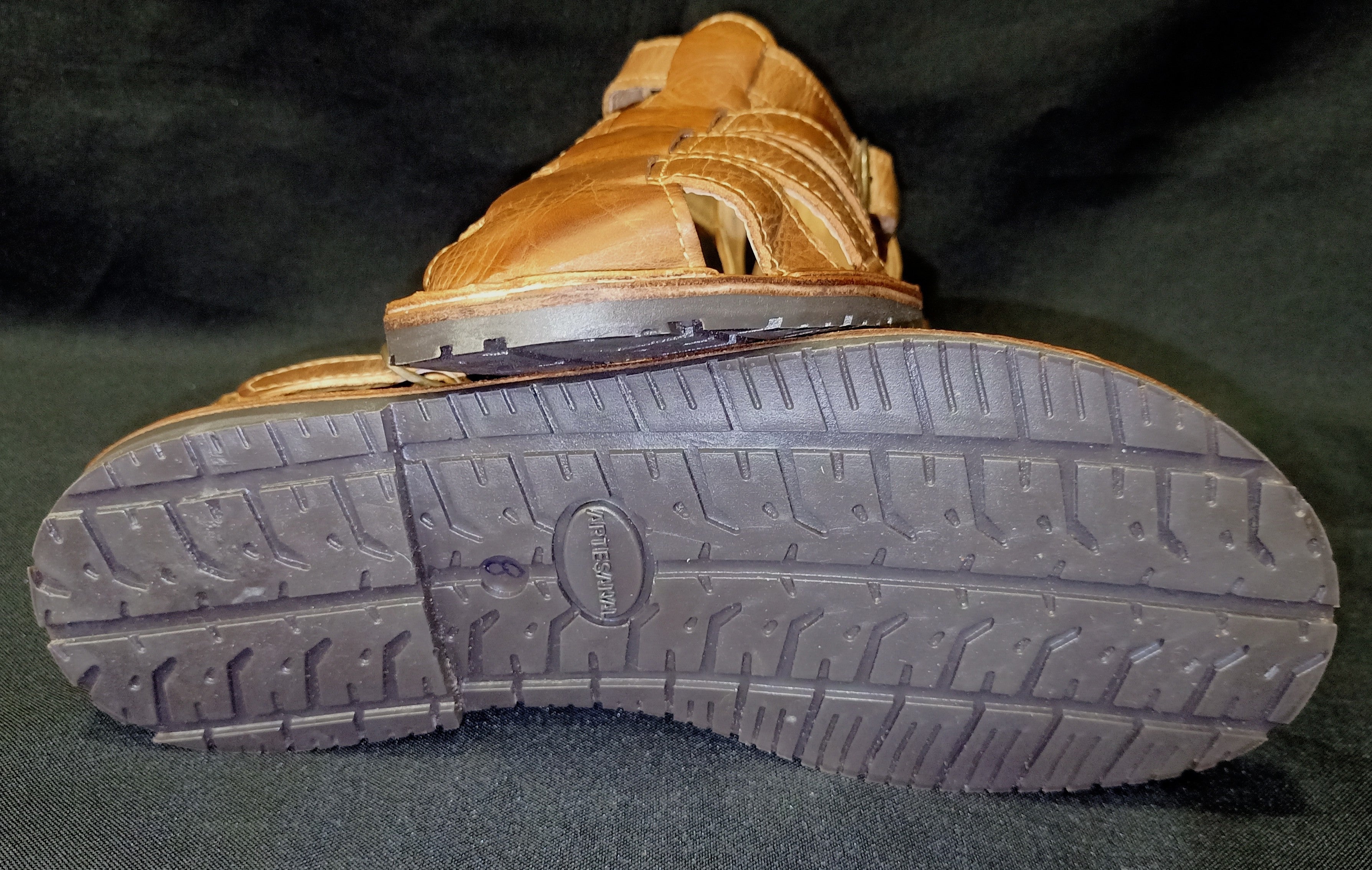 Handcrafted women’s leather sandals