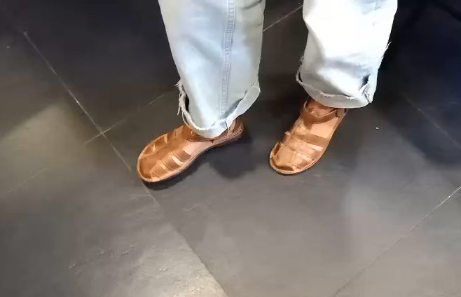 Handcrafted women’s leather sandals